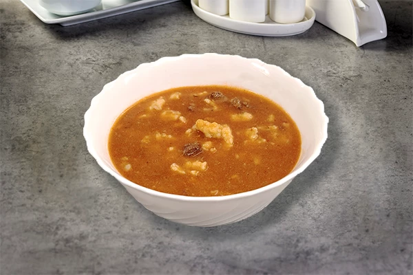 KALNIČKI GULAŠ OD DIVLJAČI S DOMAĆIM NOKLICAMA